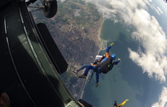  Lánzale a las nubes 